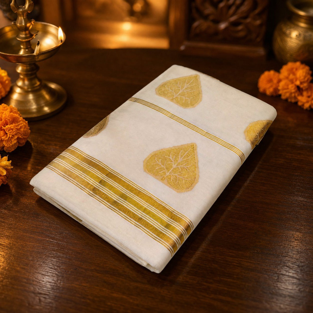 Kerala cotton Kasavu saree